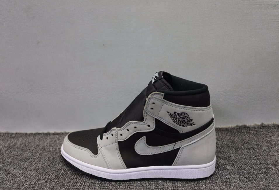 Air Jordan 1 Retro High OG Shadow 2.0 Smoke Grey