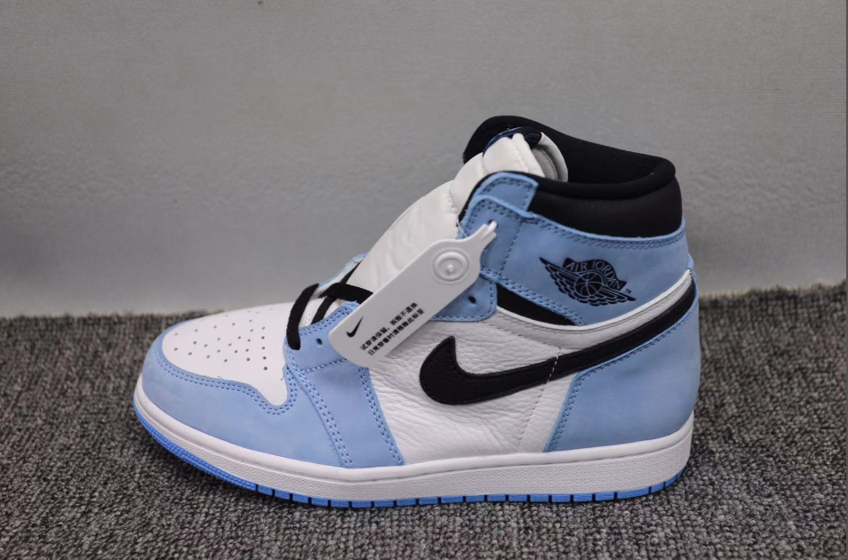 Air Jordan 1 Retro High OG University Blue