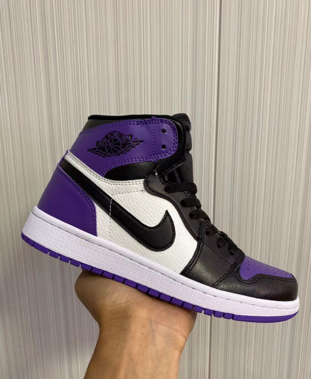 Air Jordan 1 Retro High OG ‘Court Purple’