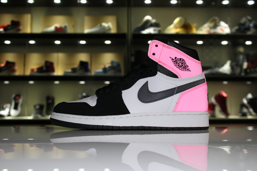 Air Jordan 1 Retro High Valentines Day Pink