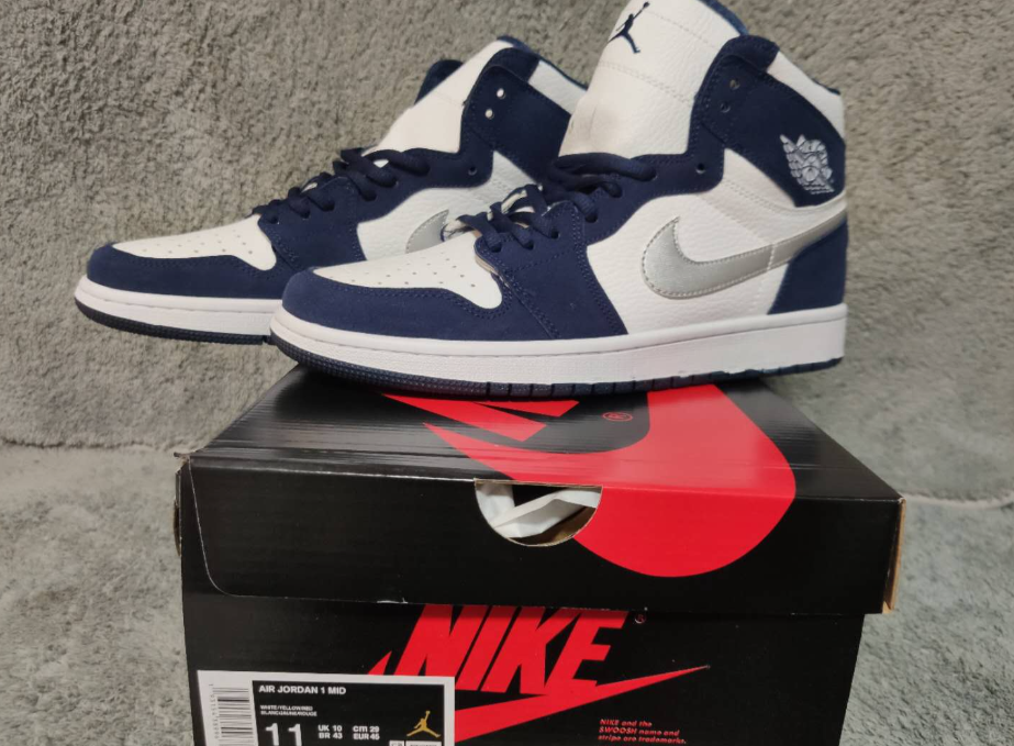 Air Jordan 1 Retro Japan White Metallic Silver Midnight Navy