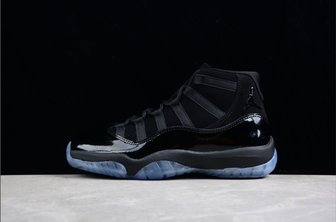 Air Jordan 11 “Cap and Gown”
