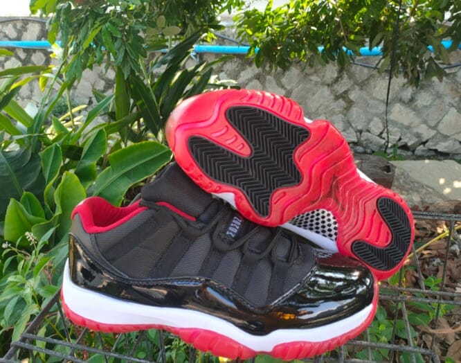 Air Jordan 11 Low Black And Red Air Jordan 11 Low Black And Red
