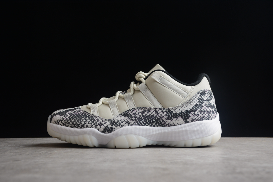 Air Jordan 11 Retro Low 'Light Bone Snakeskin'