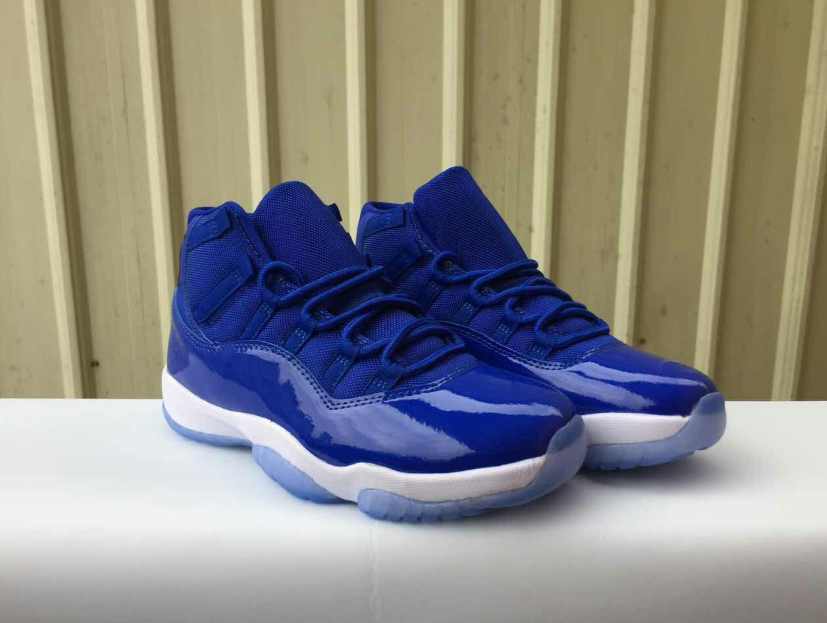 Air Jordan 11 Velvet Royal Blue
