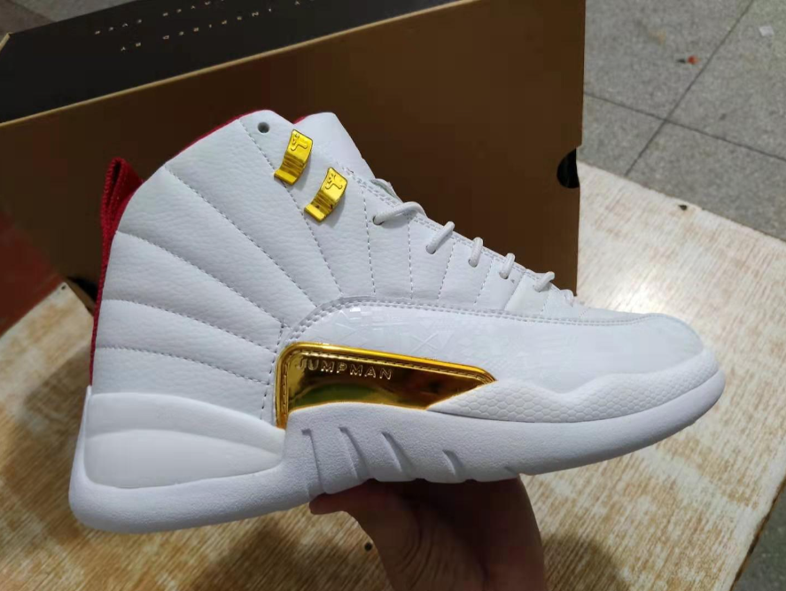 Air Jordan 12 FIBA