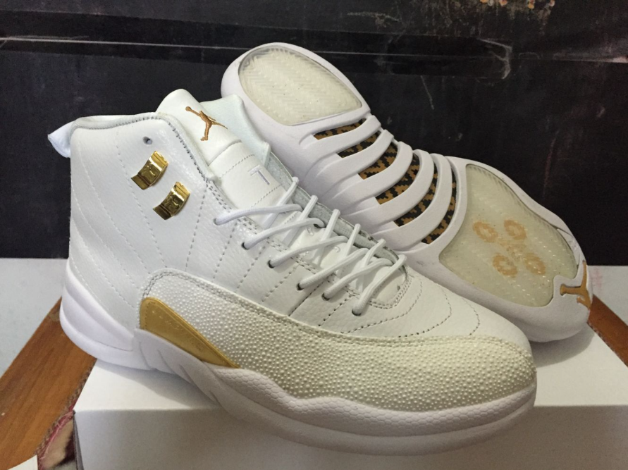 Air Jordan 12 White OVO