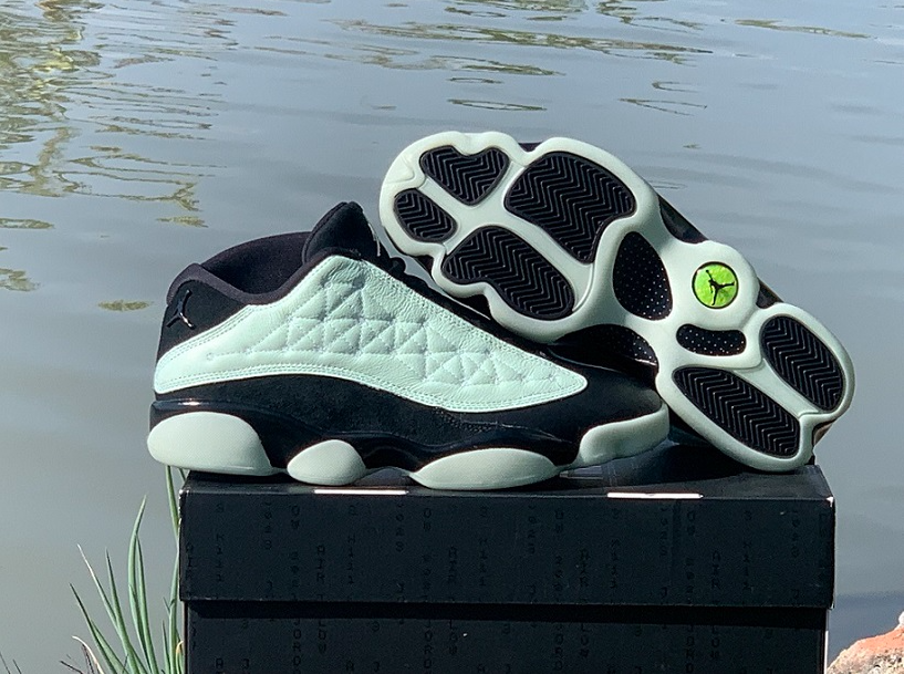 Air Jordan 13 Low Singles Day