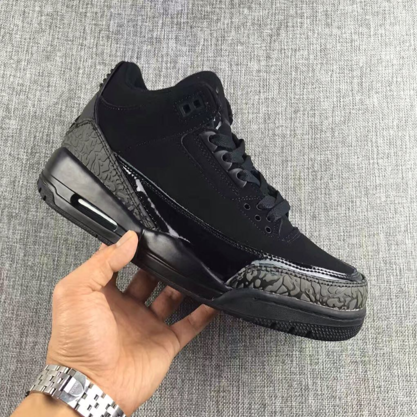 Air Jordan 3 Retro Black Cat