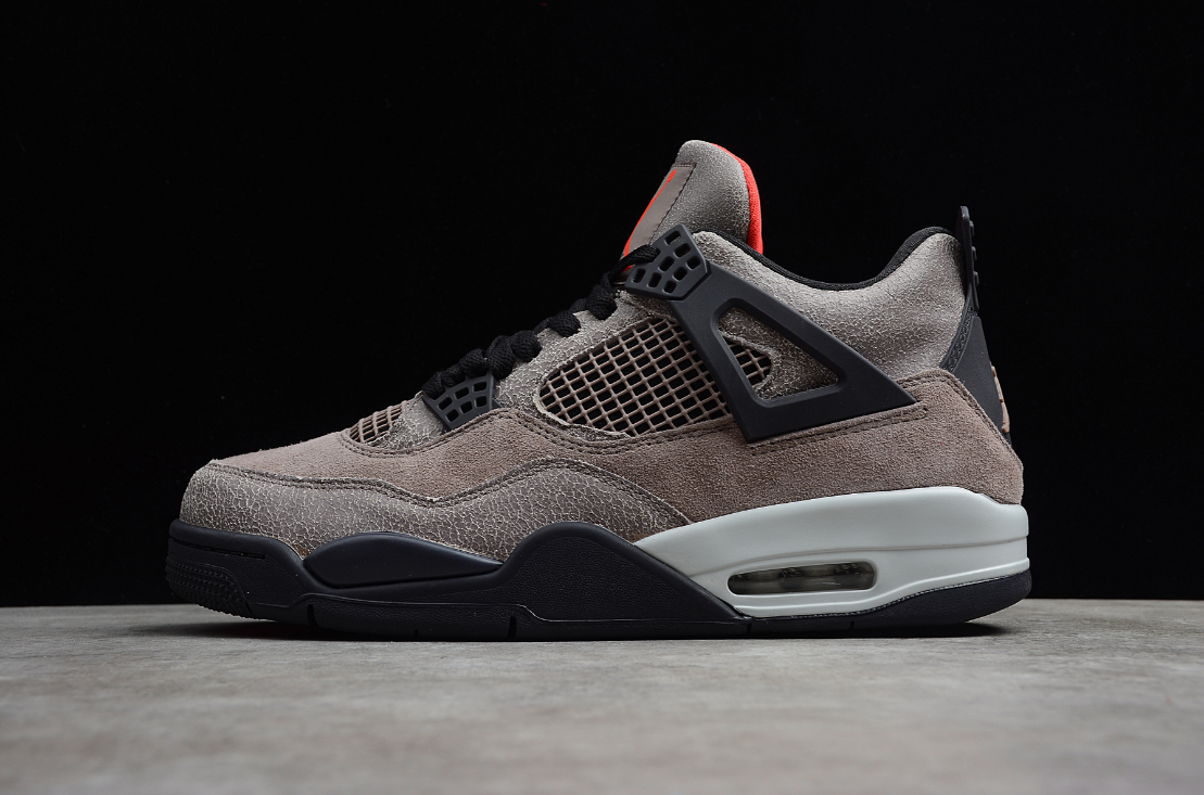 Air Jordan 4 “Taupe Haze”