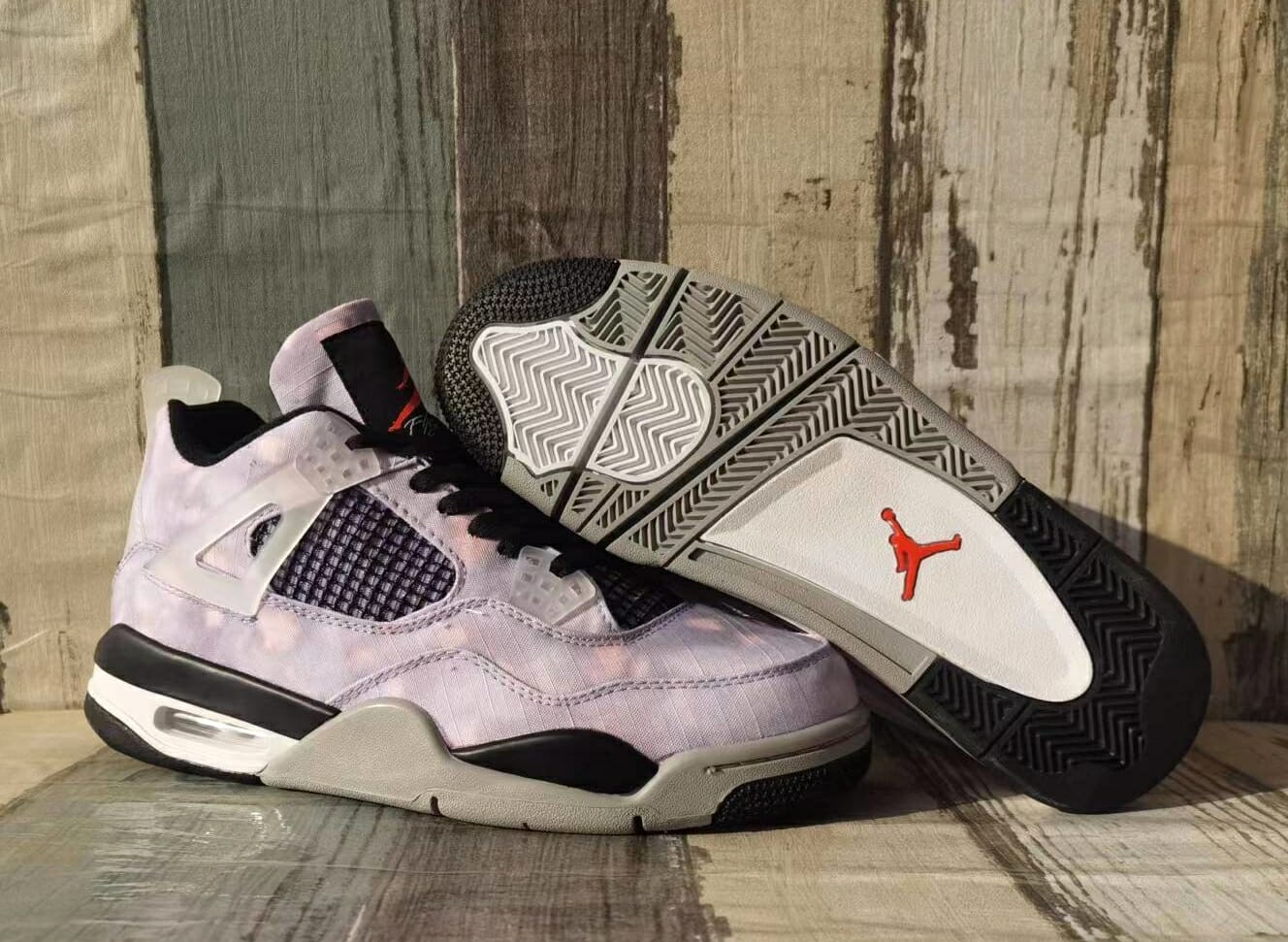 Air Jordan 4 Tie-Dye