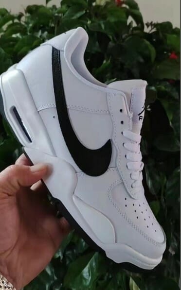 Air Jordan 4 White Black