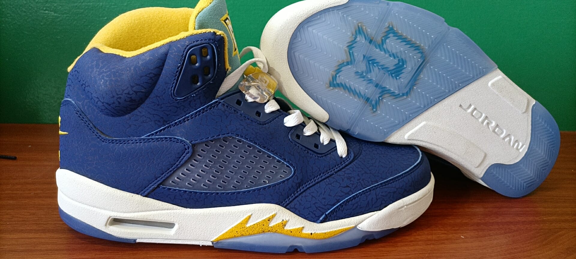 Air Jordan 5 Marquette Dark Blue Yellow Air Jordan 5 Marquette Dark Blue Yellow