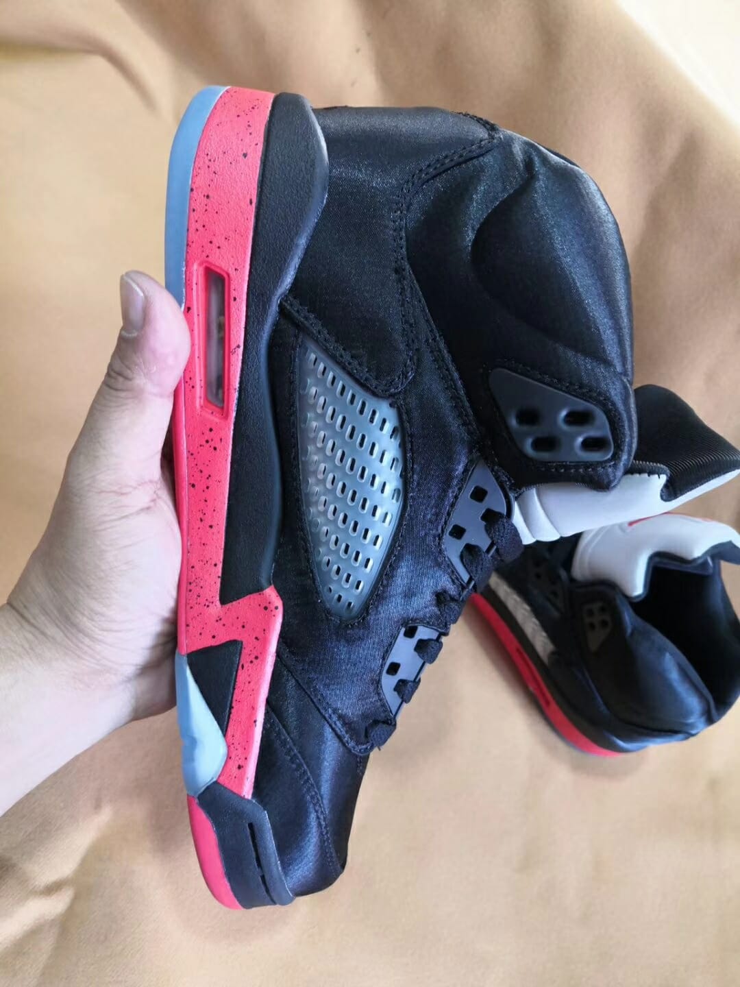 Air Jordan 5 Silk Black Red