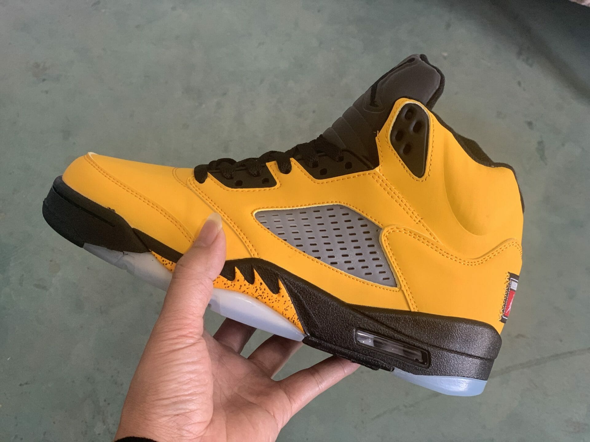 Air Jordan 5 Yellow Michigan