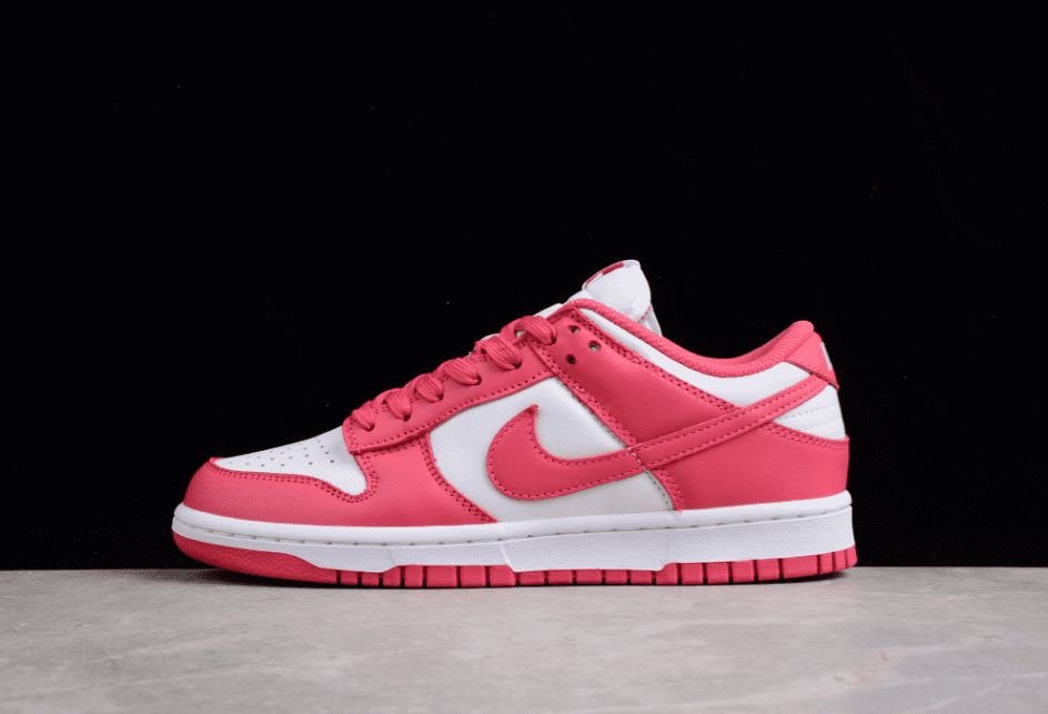 NK Dunk Low “Raspberry Red”