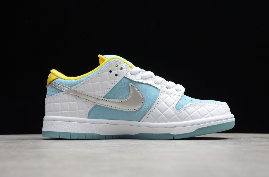 FTC X NK Dunk Low SB 'Lagoon Pulse'