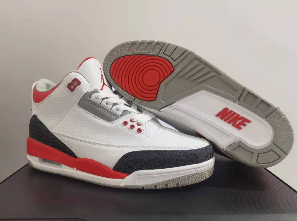 Air Jordan 3 Cardinal Red