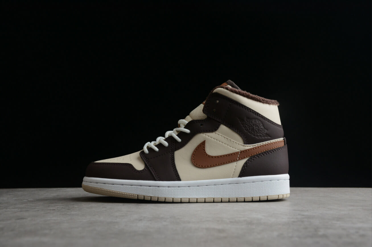 Air Jordan 1 Mid Basalt Brown