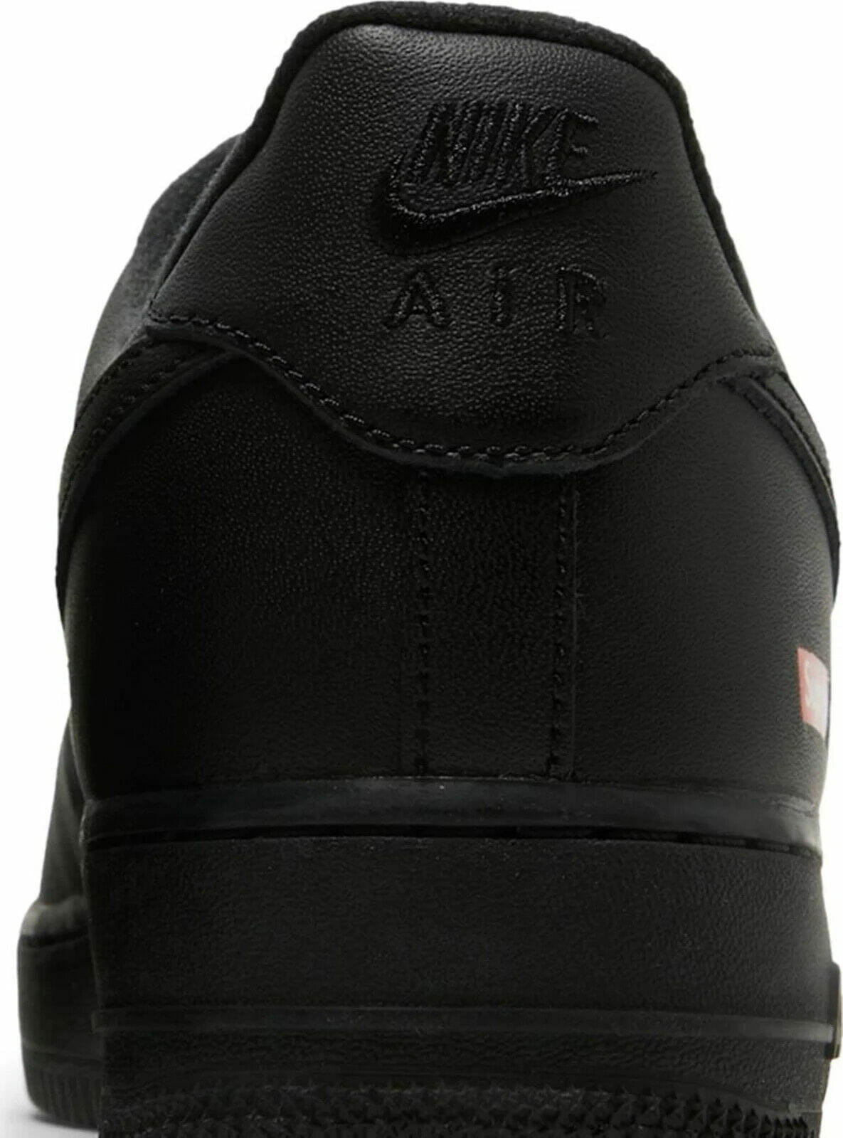 Air-Force-1-Low-x-Supreme-Box-Logo-Black-4.jpg