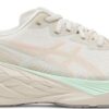 Asics Novablast 4 Oatmeal Moonrock 1012B510-250