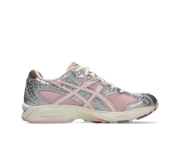 Asics Gel-Nimbus 10.1 Vandy The Pink x atmos Banana Split Strawberry 1203A865-702
