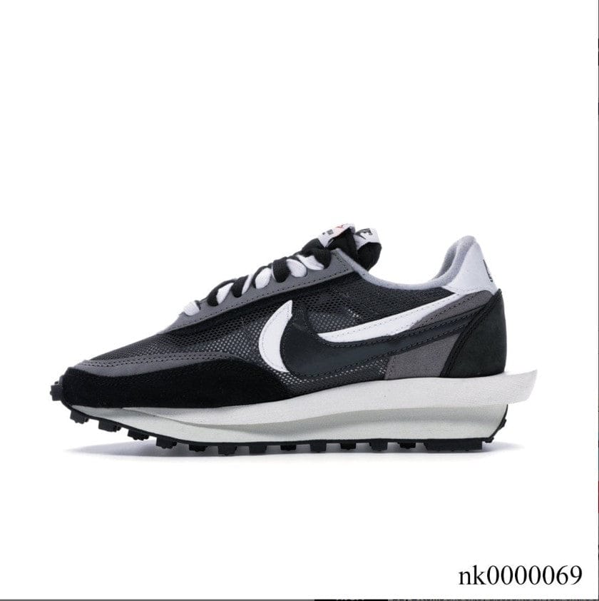 LD Waffle sacai Black Shoes Sneakers