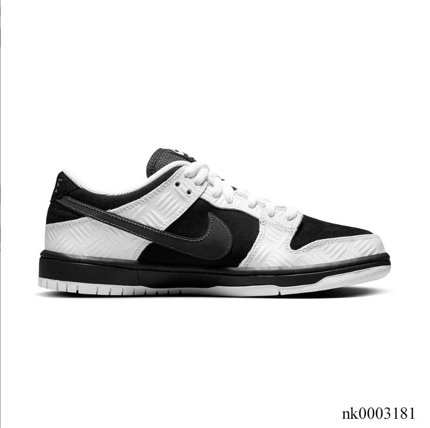 Nike SB Dunk Low x The Tightbooth Shoes Sneakers