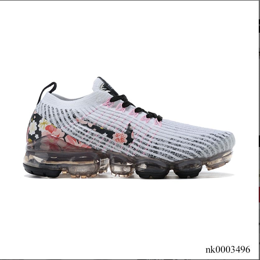 Air VaporMax Flyknit Shoes Sneakers (W) 5