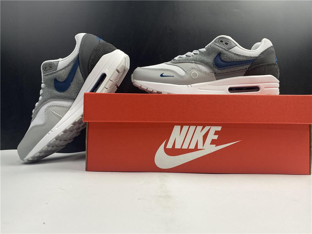 069b6dbb-AM1LondonShoesSneakers_7.jpg