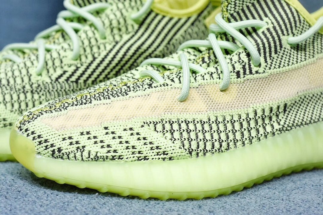 13d903c1-adidasYeezyBoost350V2Yeezreel_Non-Reflective_6_bc6a282a-e233-422a-90f6-1873938ed267.jpg