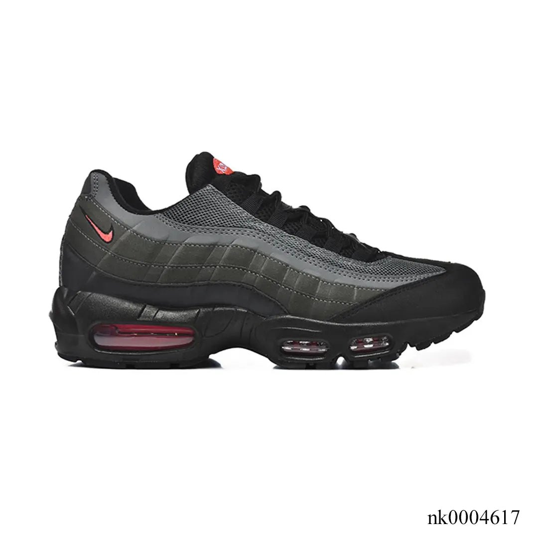 AM 95 Black Bright Crimson Shoes Sneakers