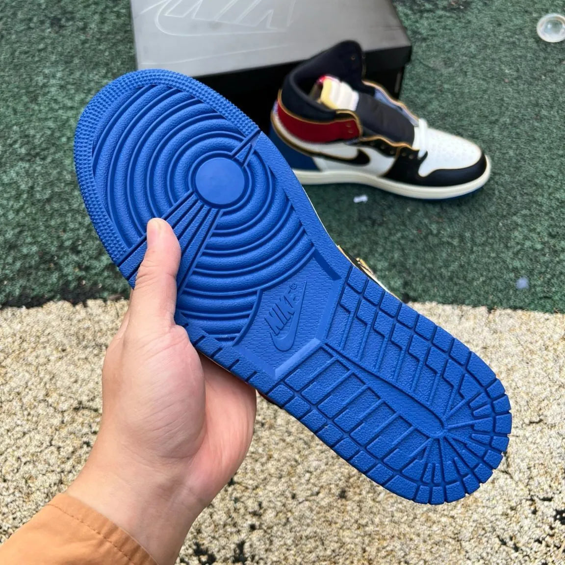 17924527641546083078.jpg