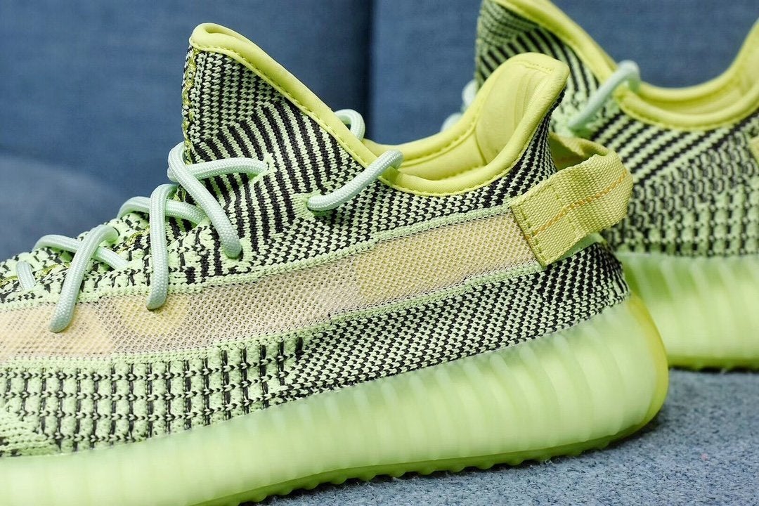 17f9311f-adidasYeezyBoost350V2Yeezreel_Non-Reflective_11_8e7003cc-ec1a-48a4-bc0d-b0b4a3a556ec.jpg