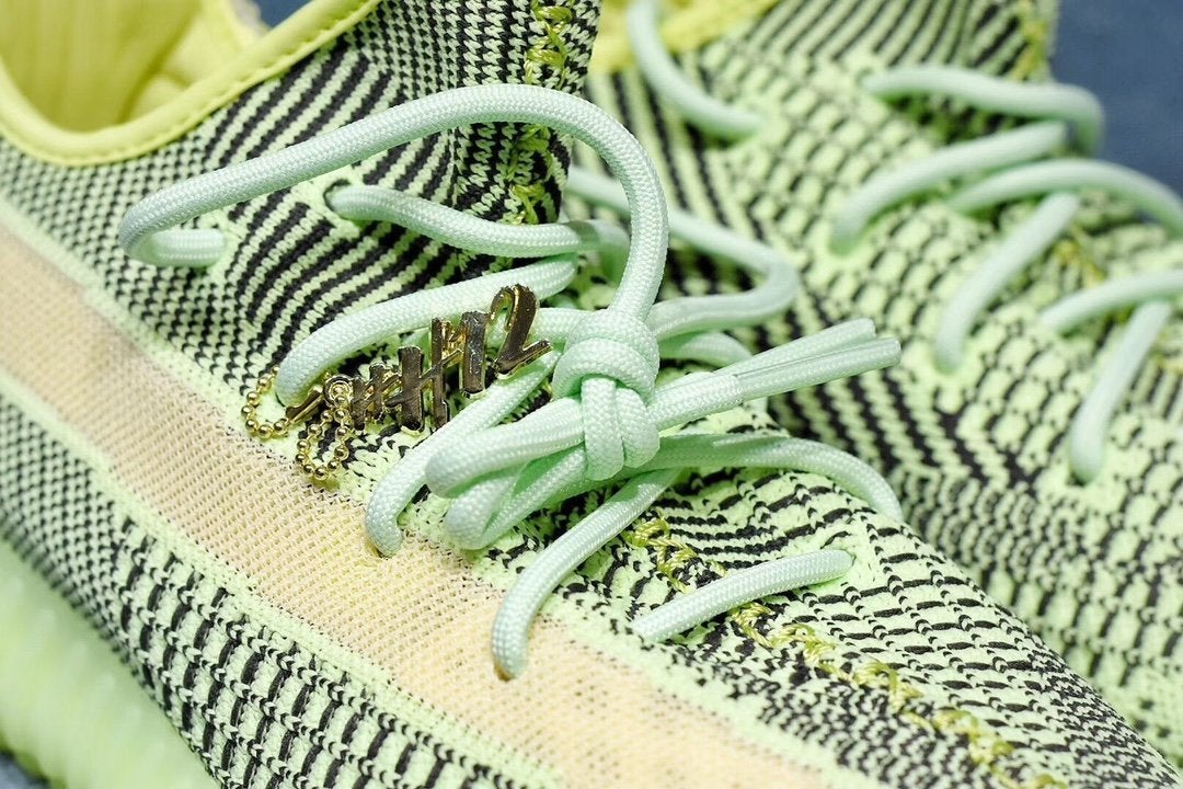 362e1809-adidasYeezyBoost350V2Yeezreel_Non-Reflective_12_68eefbe0-c832-4e76-b5df-b6428853907d.jpg