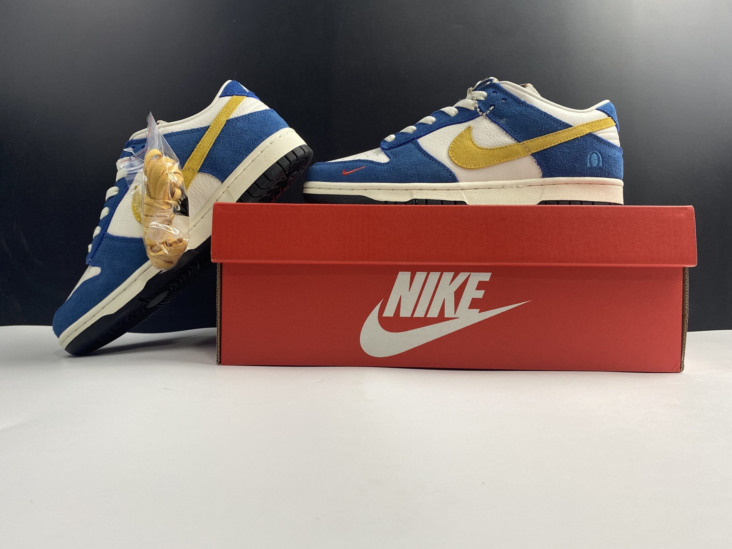 3d644c71-DunkLowKasinaIndustrialBlueShoesSneakers_8_1a7d5044-4f0a-4df3-934d-7521104edf87.jpg