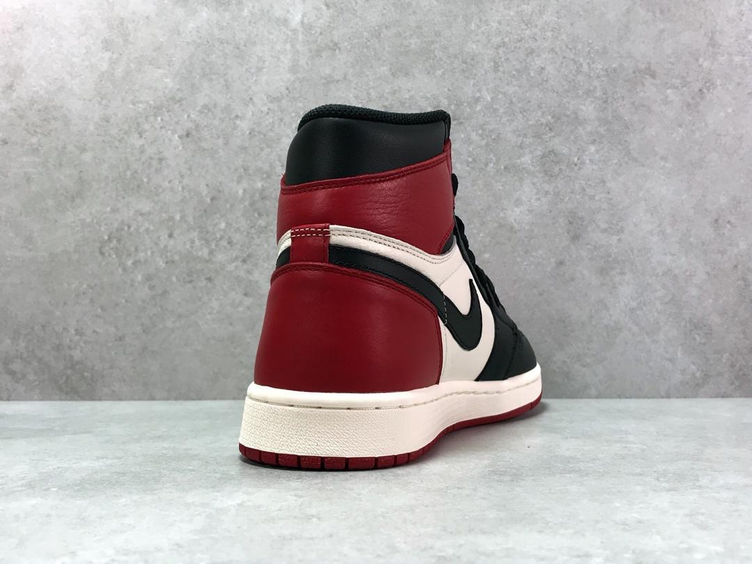 553e3169-Jordan1RetroHighBredToe_6_87d6a3a8-8917-4a49-99e8-3ce5a4733988.jpg
