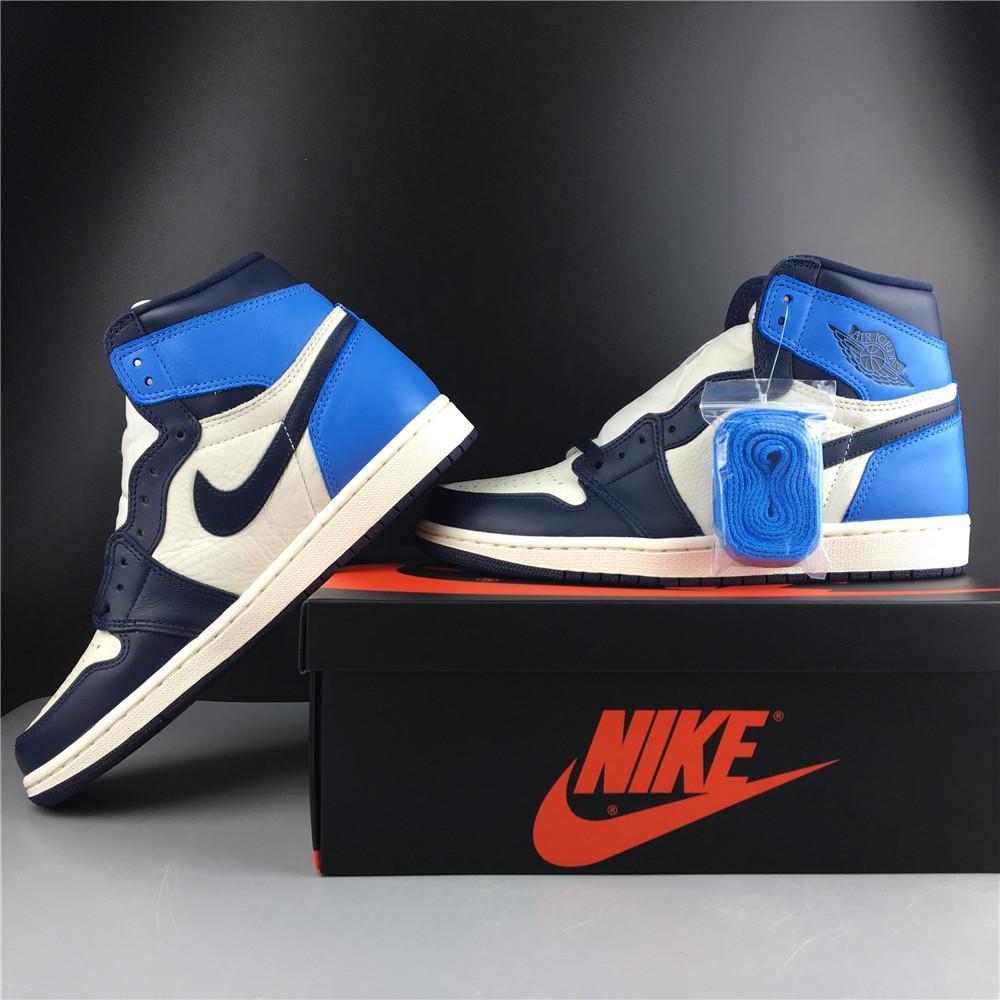 5cddfd79-Jordan1RetroHighObsidianUNC_6_8ef686bf-5334-458a-9b98-877bc0719bdc.jpg