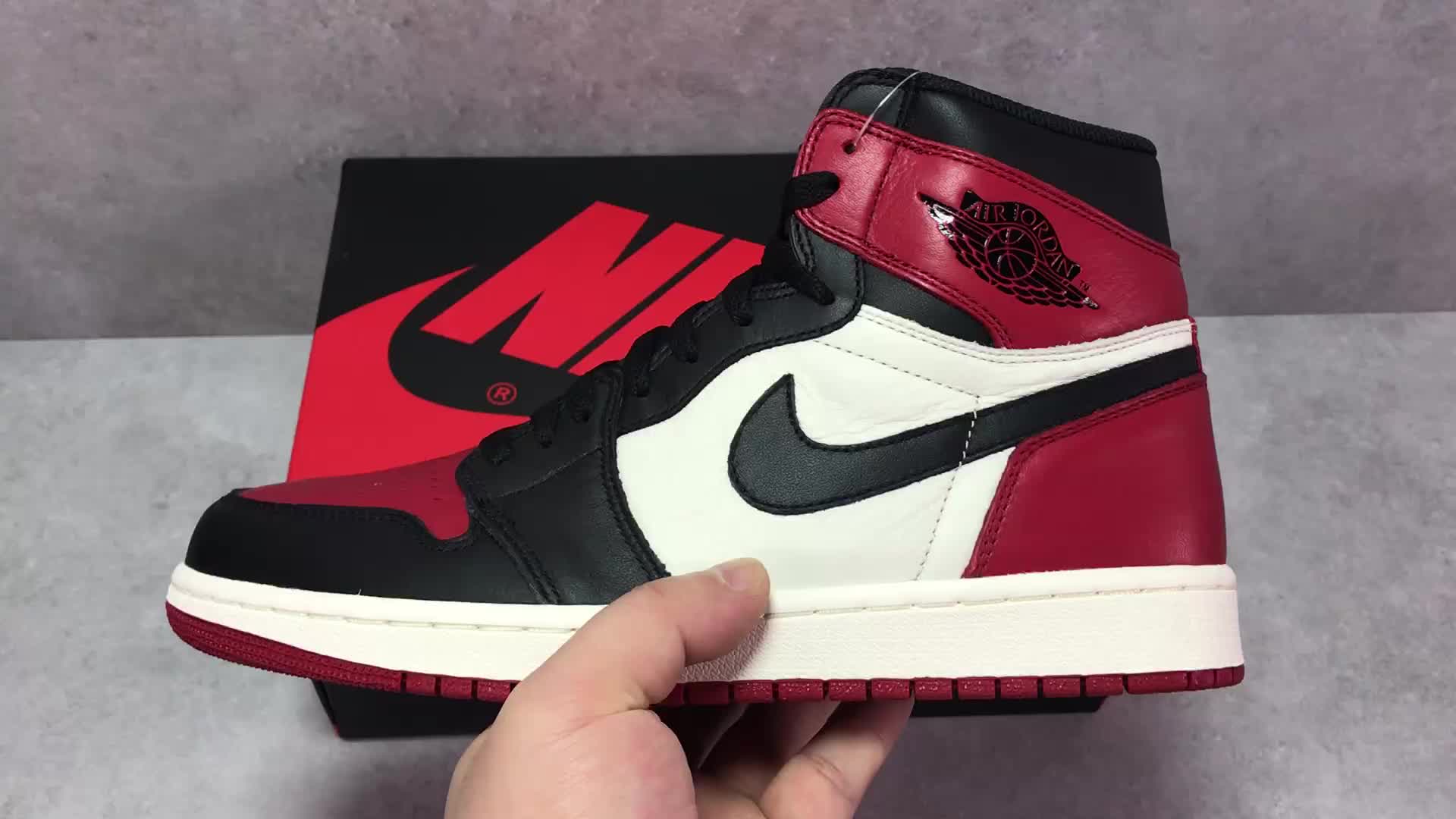 6c46a8a0-Jordan1RetroHighBredToe_3_b1a348de-6944-4d1a-9580-27c5be0a8a7d.jpg