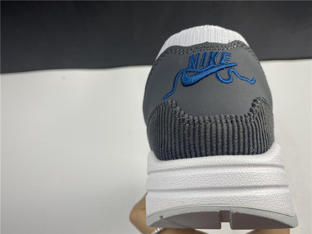 6f272c8b-AM1LondonShoesSneakers_6.jpg