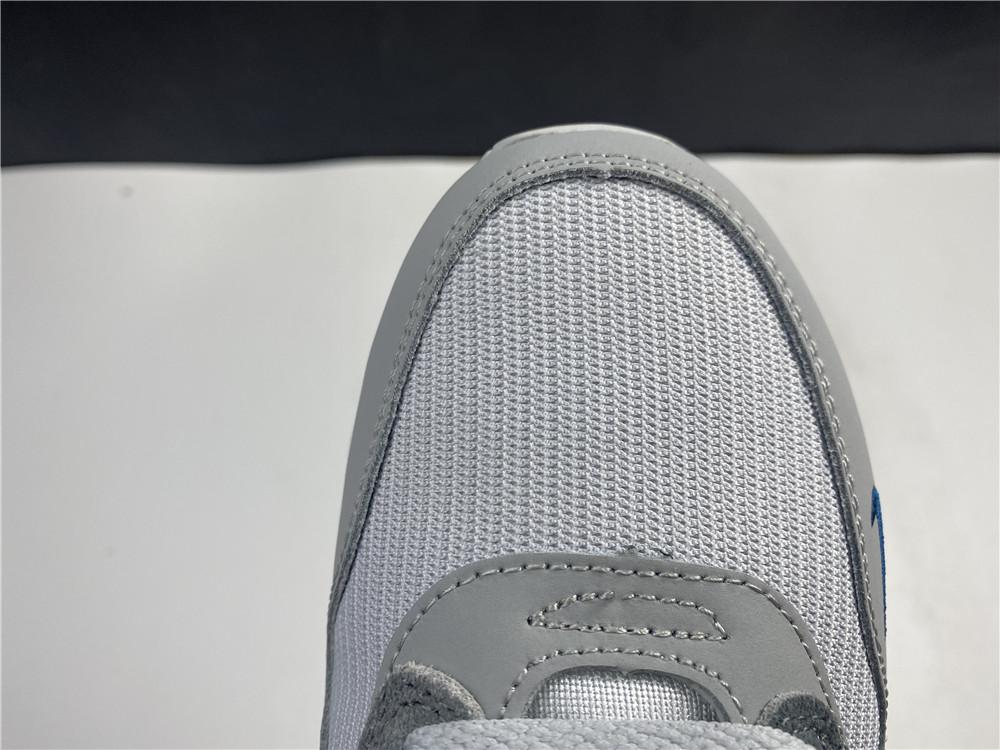 70f7a867-AM1LondonShoesSneakers_9.jpg