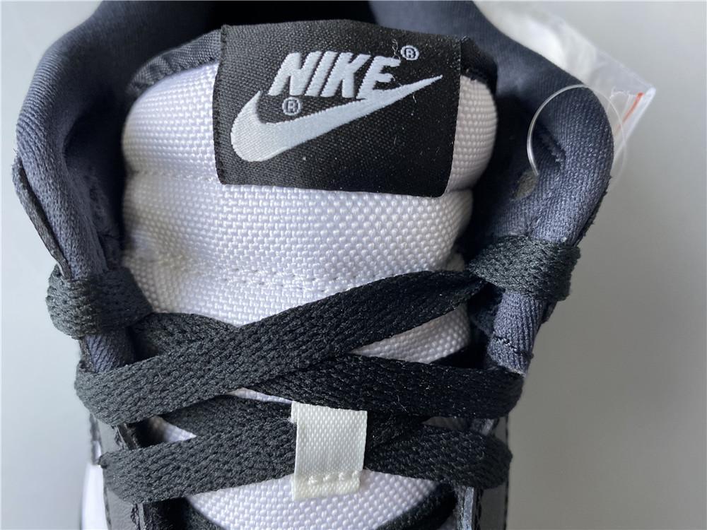 74c57ac1-NikeSBDunkLowPro2020BlackWhiteShoesSneakers_12_ffd6cdab-cdf1-4dd3-b1e4-53c2fe59958b.jpg