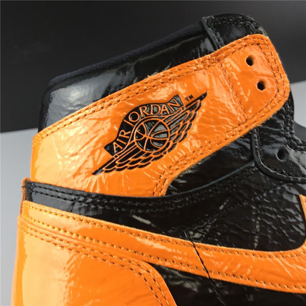 977a1ea7-Jordan1RetroHighShatteredBackboard3_3_ffce9cce-ef85-43fc-9cd9-739ef01c8169.jpg