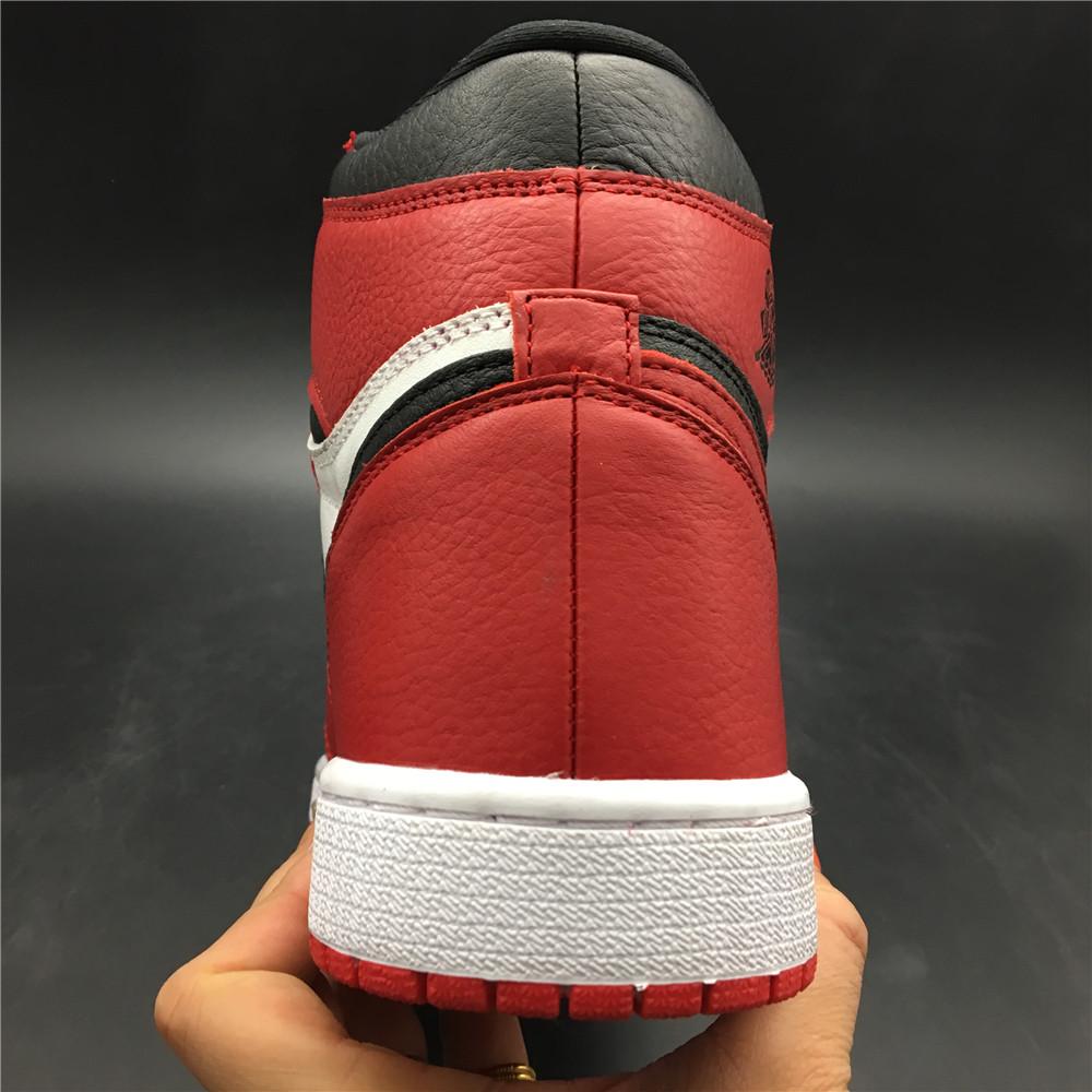 99383f30-Jordan1RetroHighHomageToHome_Non-numbered_6_39c0bcb2-70f9-47f6-af4d-ac63494c0d79.jpg