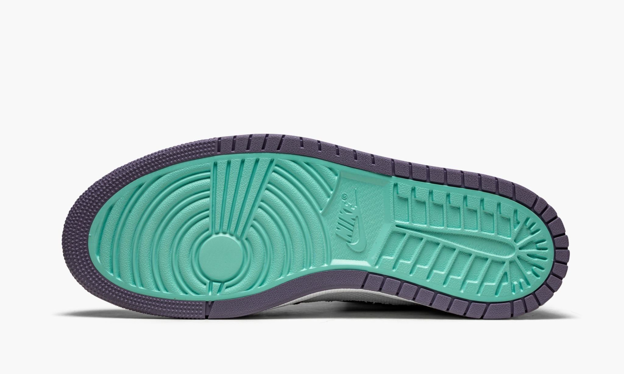 air-jordan-1-high-zoom-cmft-_26_238220tropical-twist_26_238221-2478-uyrqi.jpg