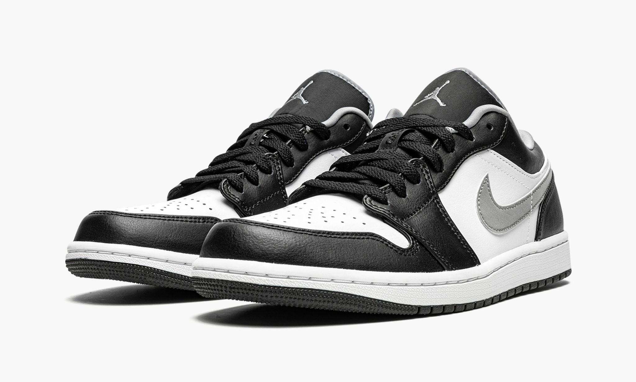 air-jordan-1-low-_26_238220black-particle-grey_26_238221-5851-w636a.jpg