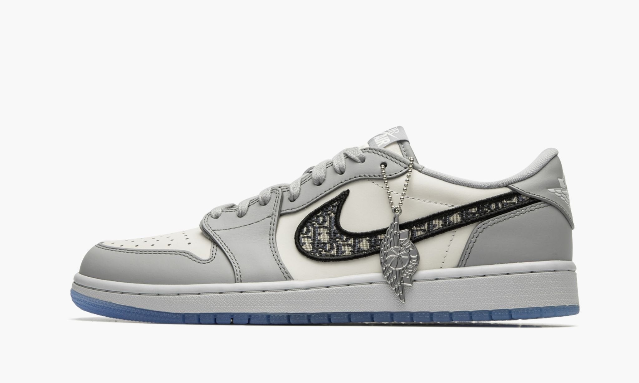 air-jordan-1-low-_26_238220dior_26_238221-6190-yvqit.jpg