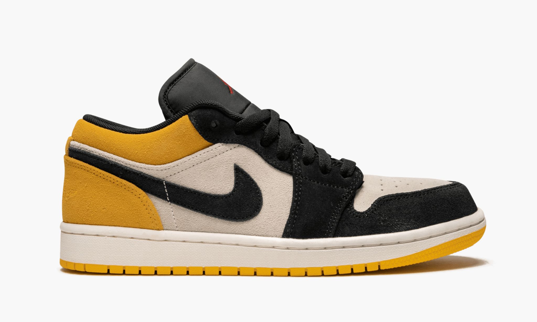 air-jordan-1-low-_26_238220university-gold_26_238221-2801-v5d9i.jpg