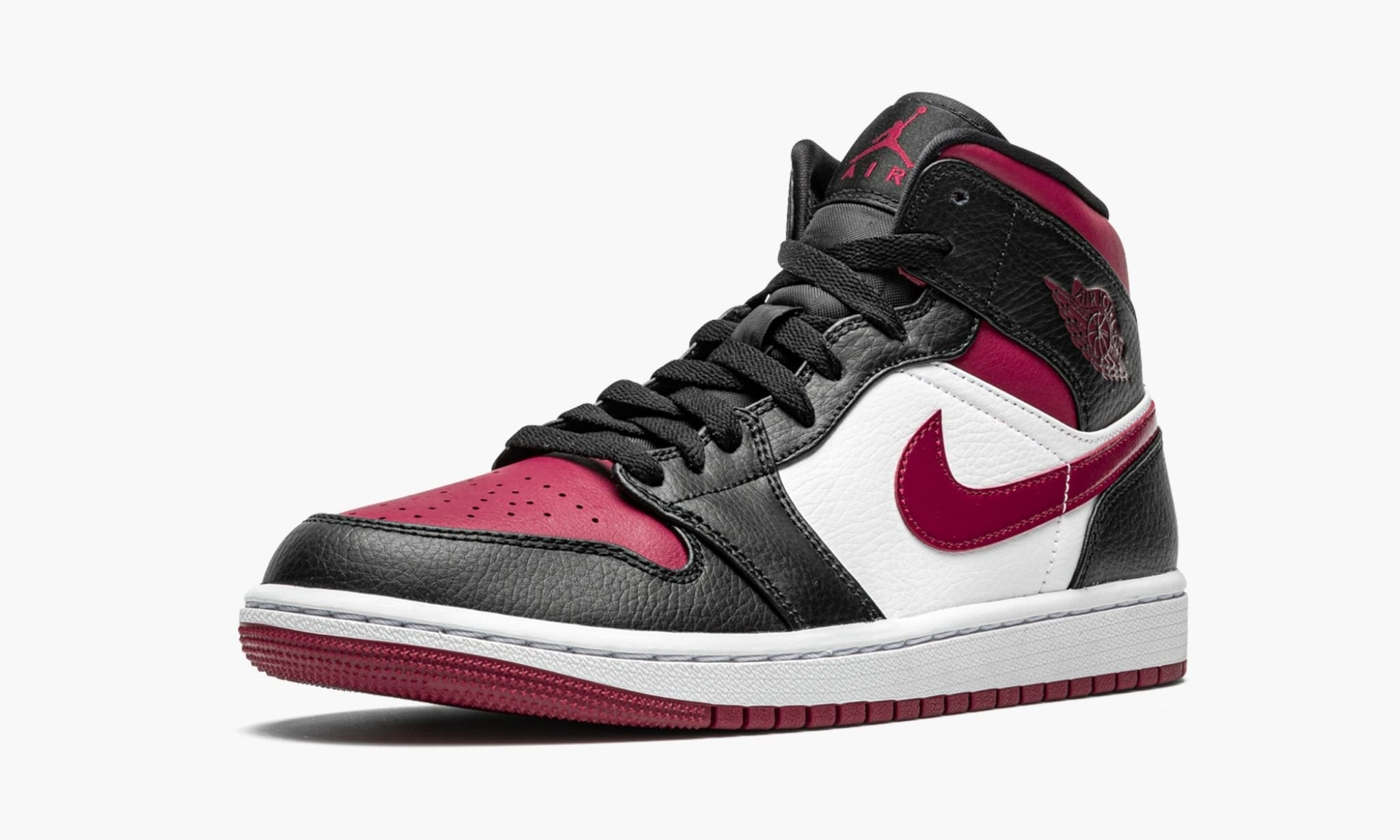 air-jordan-1-mid-_26_238220bred-toe_26_238221-1199-vilzk.jpg