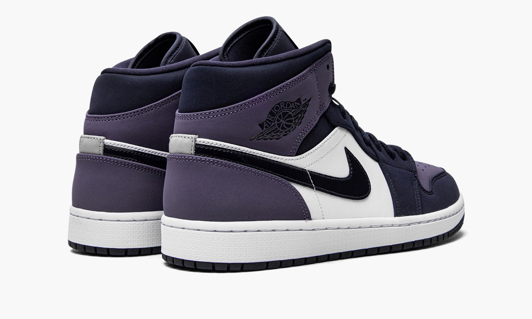 air-jordan-1-mid-_26_238220sanded-purple_26_238221-2209-ycwhg.jpg